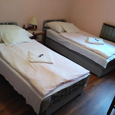 Bed & Breakfast Panzi\u00f3 Hummel